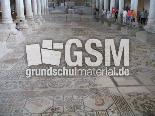 Italien Venetien Aquileia Basilica S. Maria 013.JPG